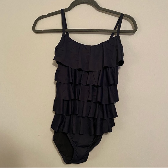Michael Kors One-Piece Ruffle Swimsuit Size 4 ⭐️ - Picture 2 of 5